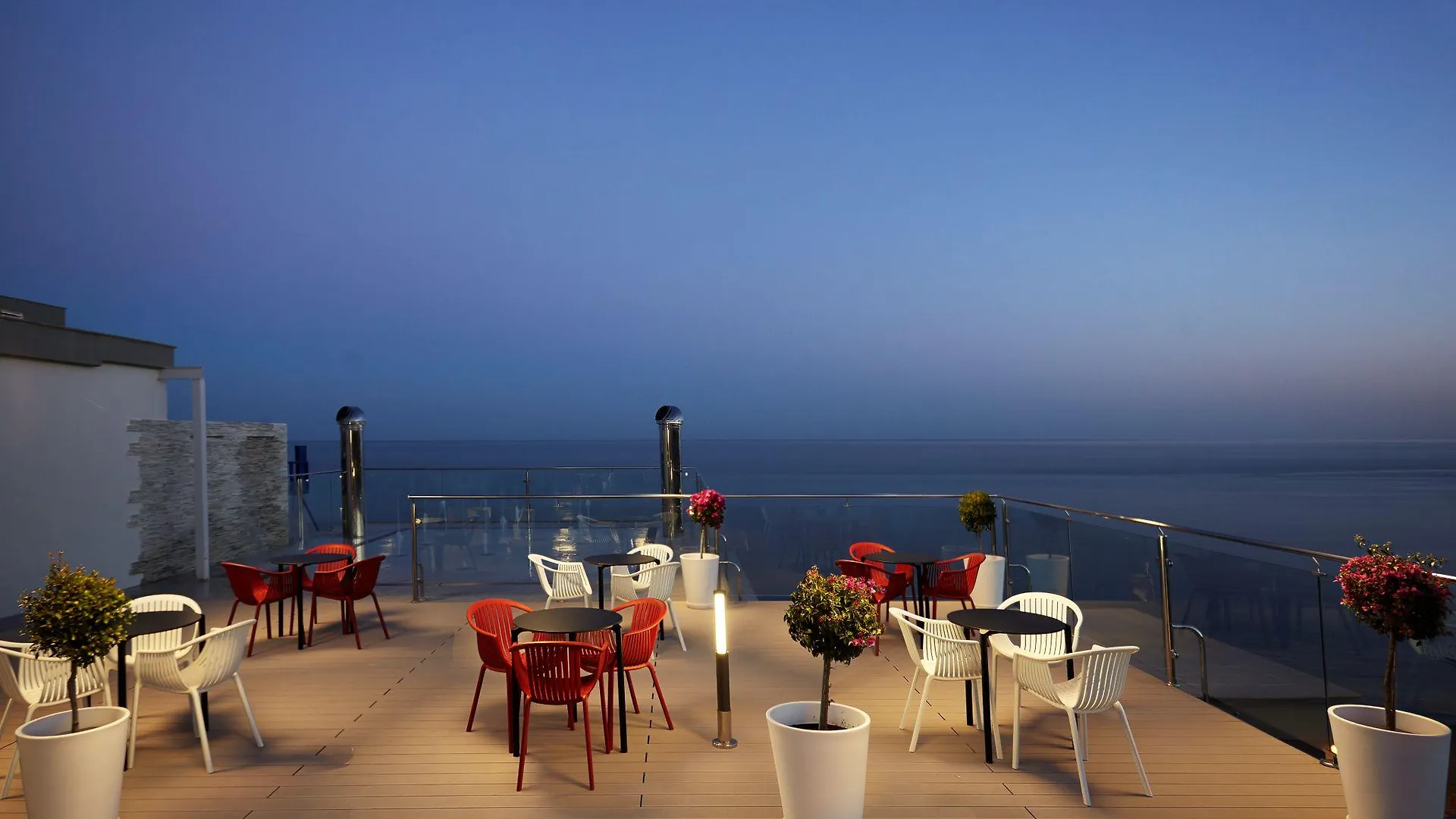 Hotel Las Arenas, Affiliated By Melia 베날마데나코스타