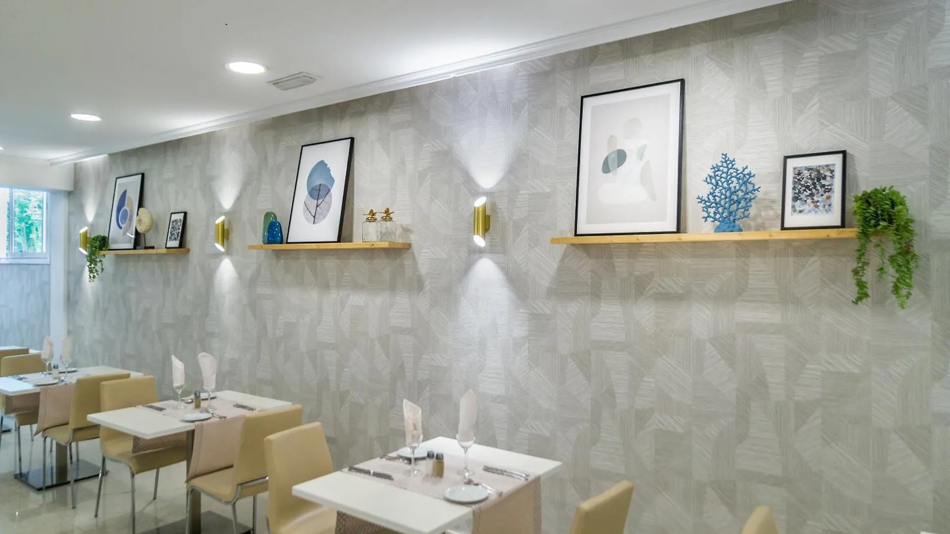 Hotel Las Arenas, Affiliated By Melia 베날마데나코스타